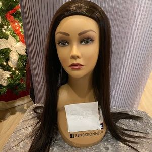 Dark brown straight wig